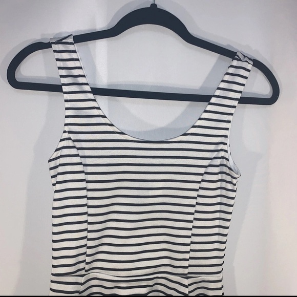 H&M Divided Dress Woman's Size 14 Striped Black/White #761 - Picture 6 of 7